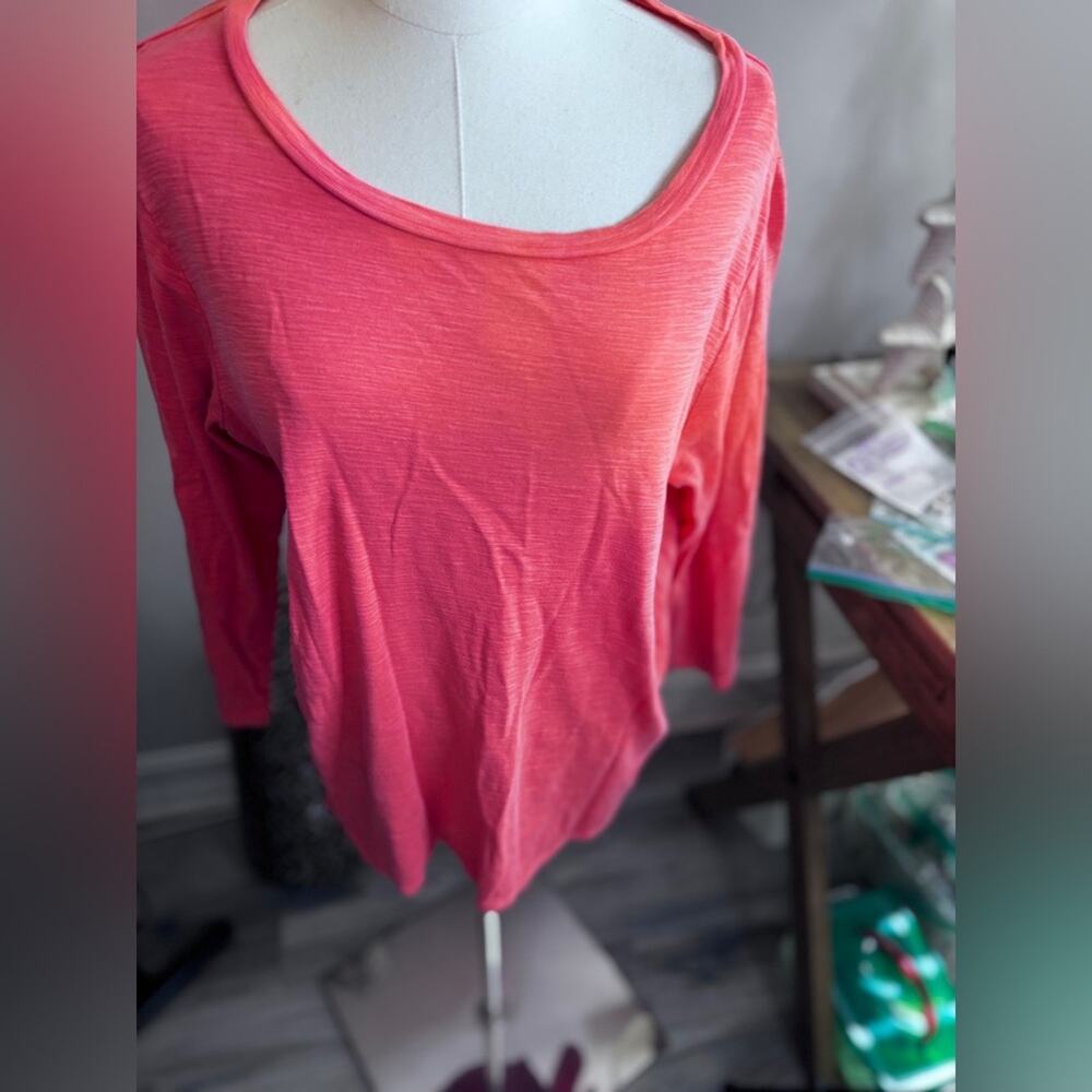 Tommy Bahama Coral to Pink Ombre Long Sleeve Tee - Picture 2 of 5